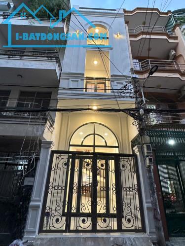 Bán nhà HXH CMT8 p2 Tân bình, 4.1x 17m 5 tầng mới chỉ nhỉnh 14 tỷ