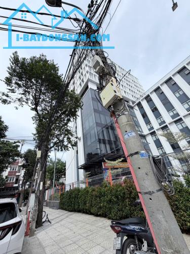*Bán nhà GÓC 2 MẶT TIỀN , đường Phú Lộc 7, ngay đối diện trường FPT, dt 75m2, giá 7,3 Tỷ