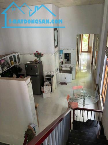 *Bán nhà 2 tầng, đường Diệp Minh Châu, Hòa Xuân, gần Mai Chí Thọ, dt 100m2, giá 6,1 Tỷ