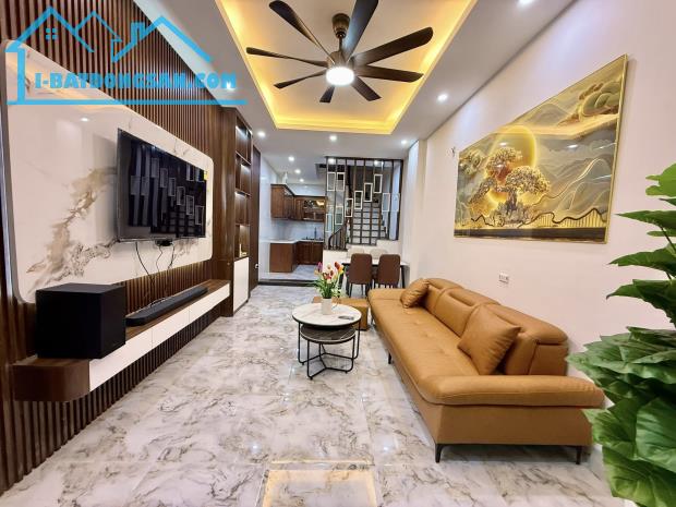 HIẾM – NHÀ ĐẸP THANH AM, LONG BIÊN – 46M² – 4 TẦNG – NGÕ GẦN Ô TÔ – GIÁ CHỈ 6.5 TỶ