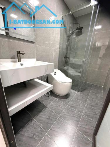 BÁN NHÀ NGUYỄN ĐỨC CẢNH ,FULL NỘI THẤT ,THANG MÁY ,NGÕ 3M,RA PHỐ 10M ,45m2 GIÁ 12,4 TỶ