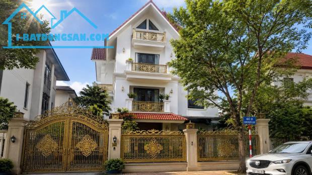 Anh Vượng bán Gấp biệt thự New House City cạnh hồ điều hòa 220m2 chỉ 14.x tỷ. 0989626116