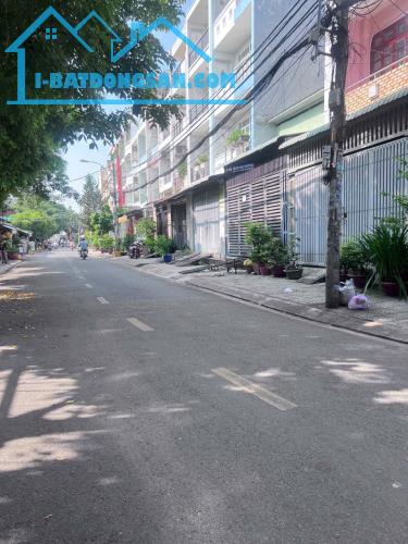 BÁN NHÀ MẶT TIỀN ĐƯỜNG XE TẢI NGAY LÝ CHIÊU HOÀNG-4x20M-4 TẦNG-NHỈNH 10TỶ