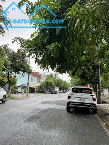 *Bán nhà đường (10m5) Đinh Châu, Gần Nguyễn Nhàn, dt 100m2, Giá 7 Tỷ
