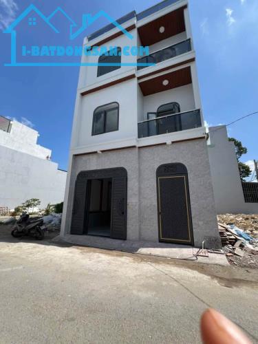 Bán nhà 2lầu sổ riêng hoàn công phường hoá an