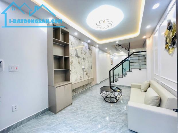 Mặt ngõ Phạm Hữu Điều - Trần Nguyên Hãn thông Nguyễn Văn Linh, 33m2*3 tầng: 2tỷ55, kinh do