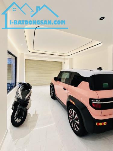 Nhà Đẹp Lô Góc, 4 Tầng Xây Mới, HXH Hồ Văn Huê. 40m2 Bán Chỉ 11,5tỷ