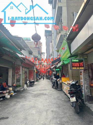Siêu phẩm nhà studio khu vực Tây Hồ