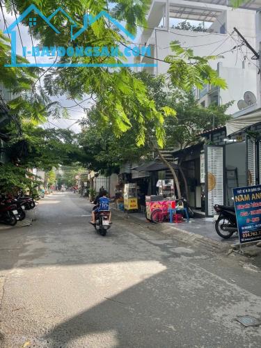 HÀNG HIẾM DƯƠNG QUẢNG HÀM – 47,2M², 100M RA MẶT TIỀN – ĐANG KINH DOANH SPA – NHỈNH 8 TỶ!
