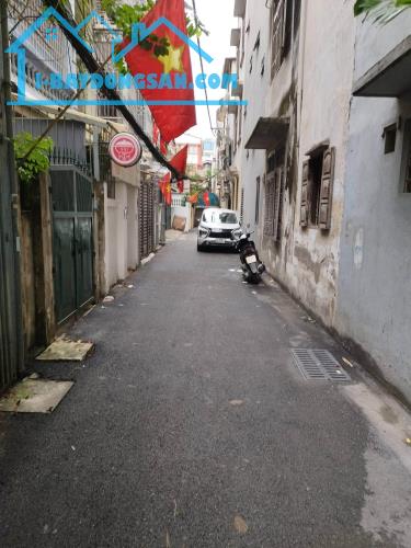 BÁN ĐẤT TẶNG NHÀ PHÂN LÔ VƯƠNG THỪA VŨ – 66M² – MT 6M – 2 MẶT NGÕ Ô TÔ TRÁNH – CÁCH PHỐ