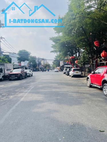 Bán Nhà 5m*18m, 3 Tầng Đúc BTCT, Hẻm 10m Thông. Ngay Dương Quảng Hàm, Gò Vấp. Chỉ 14tỷ.