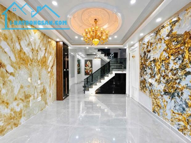 Bán nhà 4 tầng lô góc xây mới ô tô đỗ cửa phố Thiên Lôi
