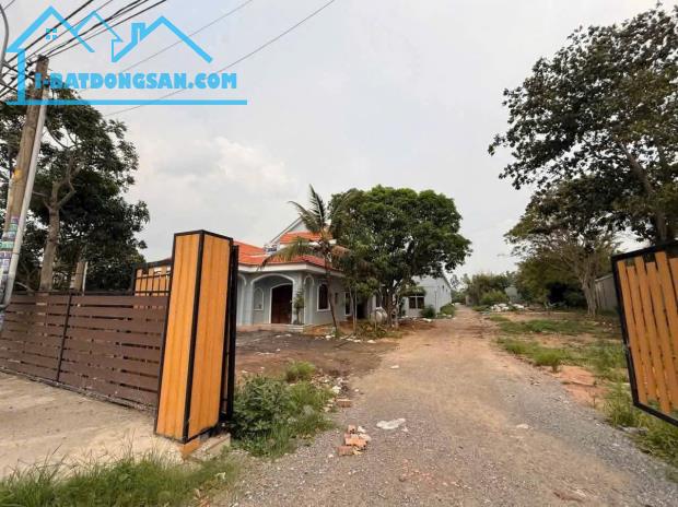 HÀNG KHỦNG HÓC MÔN – 5.000M² MT ĐẶNG CÔNG BỈNH, CÓ SẴN 3.000M² XƯỞNG!