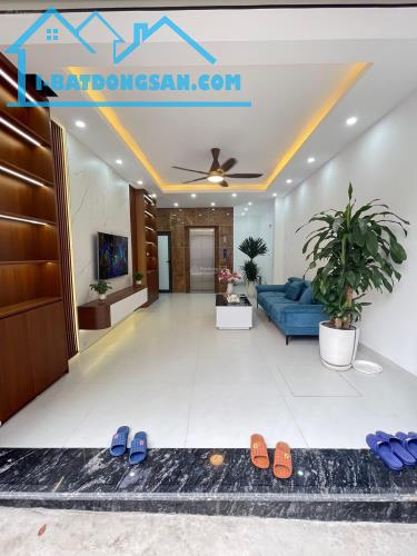 NHÀ ĐẸP KHÔNG CẦN PHẢI REVIEW Bán nhà 5 tầng Thang Máy tại Tây Mỗ, Nam Từ Liêm