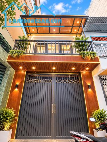 🔥🏠🆘QUẬN 11, GẤP BÁN, GIẢM SÂU, BÁN ĐẤT TẶNG NHÀ 40M2, 2 TẦNG MỚI Ở NGAY, NHỈNH 4 TỶ