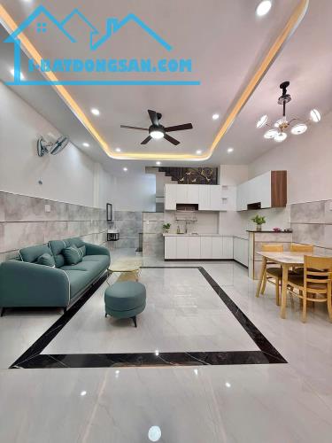 Bán nhà Hẻm 4m Thành Mỹ, ( hẻm 55 ) - thông Lý Thường Kiệt, 4,4x10m, 4T - 3PN, 6,7 Tỷ