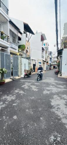 ,Nguyễn Văn Săng – hẻm nhựa 5m, xe hơi tới nhà, nở hậu 5,65 tỷ