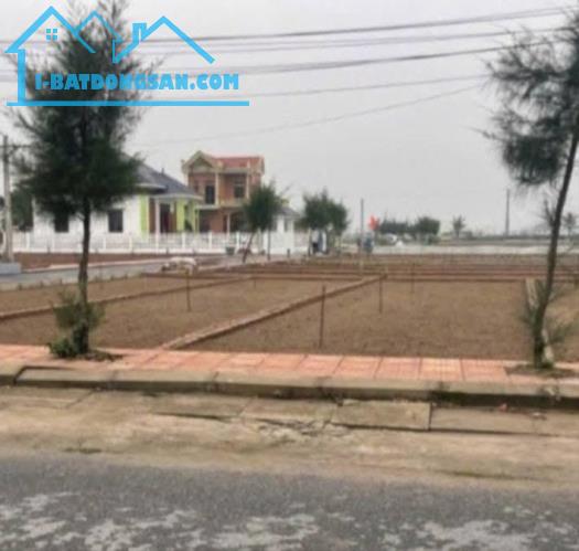 ĐẤT GẦN BIỂN QUẤT LÂM – NHỈNH 1 TỶ/LÔ 📍 Sát bãi tắm, gần Quảng trường biển 🏗️ Gần KCN VS