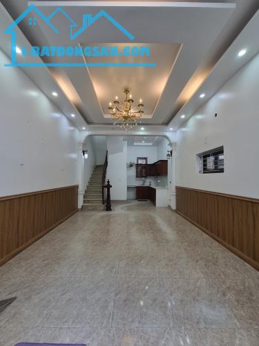 BÁN NHÀ GIÁ RẺ 1.69 TỶ 3 TẦNG 38M2 NGÕ NGẮN LÊ HỒNG SƠN