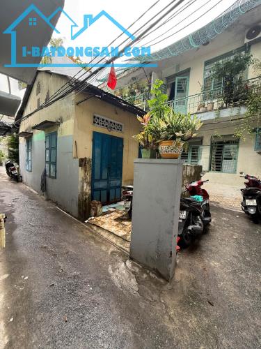 ► Lô góc 2 mặt thoáng, 25m ra Mặt Tiền Hùng Vương, ngay BIG C,40m2, 2.65 tỷ