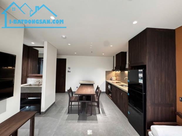 Bán tòa căn hộ lô góc Phạm Vấn, 178,3m², 16 phòng, doanh thu 350 triệu/tháng, 69 tỷ