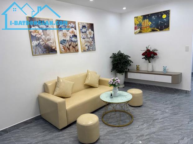 🏡 NHÀ ĐẸP GIÁ MỀM – NGÕ 89 CHỢ CỘT ĐÈN, THÔNG 52 MIẾU HAI XÃ 30m2 * 2 tầng - 1tỷ590