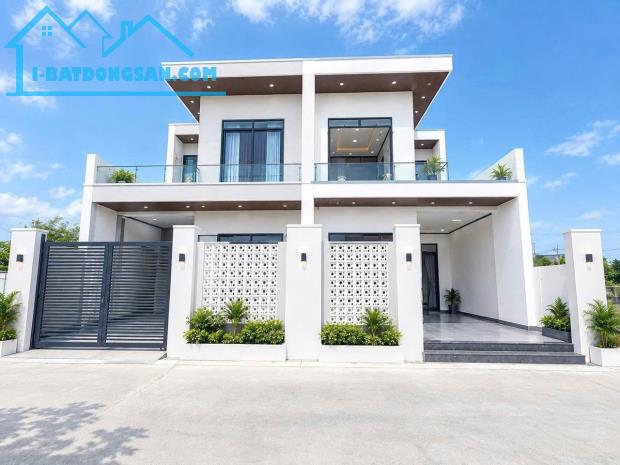 BÁN BIỆT THỰ MINI NGAY KHU DÂN CƯ P. TÂN TRIỀU TP. ĐỒNG NAI
