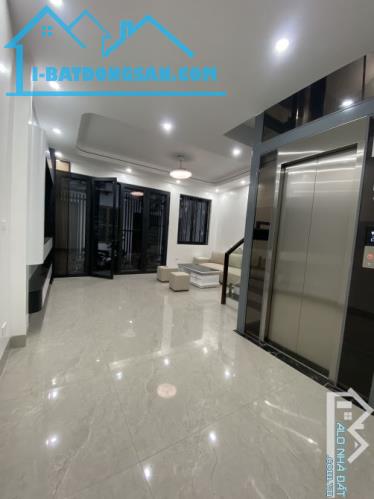 Bán nhà riêng, 38 m², Long Biên