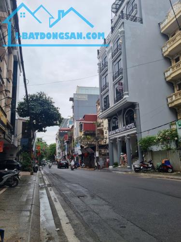 Hạ 2 tỷ bán đất phố Giảng Võ 100m2, MT4.6m chỉ 20m ra phố trung tâm Ba Đình