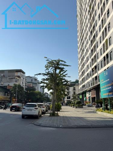 Bán chân đế chung cư Blue Star Trâu Quỳ Gia Lâm