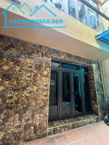 Bán nhà mới xây Đống Đa - 30m² - 5 tầng thang máy - Nhỉnh 8 tỷ