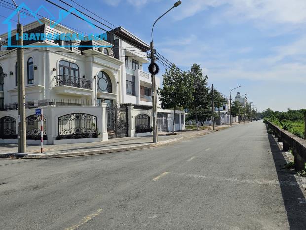 Bán lô biệt thự 10x22 220m Phúc Hiếu- Hiệp Hòa. Đường 8m. Sổ sẵn. Giá 15 tỷ có thương lượn