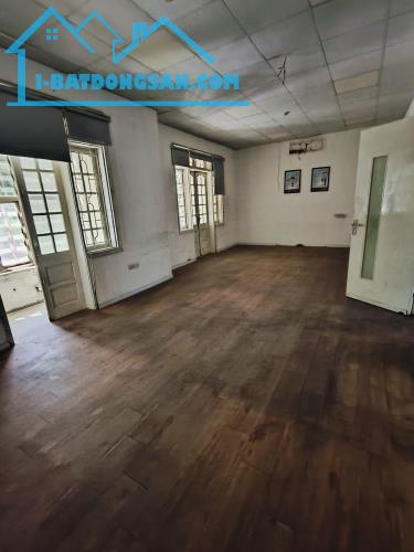 Bán nhà mặt phố trần khát chân 5 tầng hai bà trưng