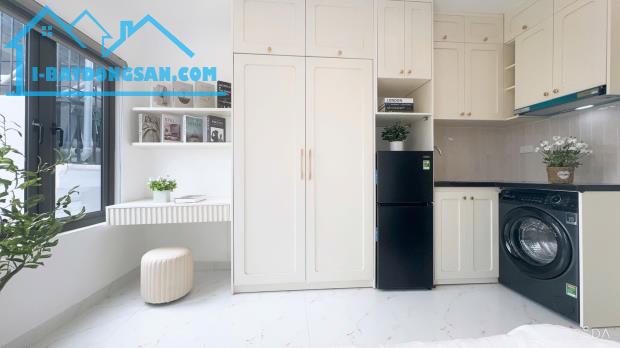 Tòa căn hộ phố Lê Trọng Tấn 98m2, 8T, MT8.4m ô tô 2 thoáng dòng tiền 170tr/tháng 31.9 tỷ