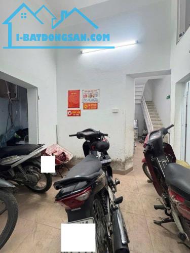 Nhà Tam Trinh sau QH cách phố 1 nhà, 72m2 MT 6m sổ vuông, giá 16.5 tỷ có TL, 0985868893