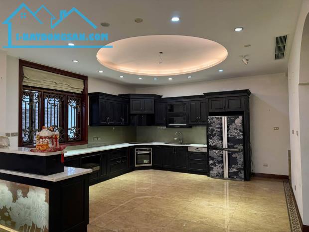 Biệt thự Tam Trinh ô tô tránh, vỉa hè, 145m2 MT 10m, giá 51.7 tỷ có TL, 0985868893