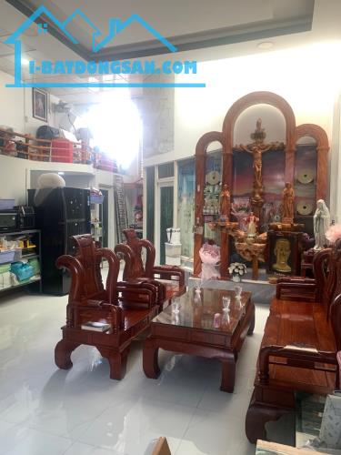 Bán nhà gần cầu Bình Triệu QL13, 117m2 ngang 7m, 4 phòng thuê thu nhập 15tr, giá 9.5 tỷ