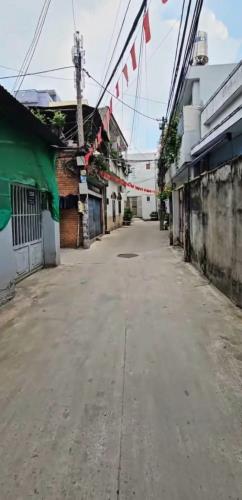 Bán nhà Phạm Thế Hiển P.5 Q.8 thông Bùi Minh Trực. Diện tích 37m2. Kết cấu 4 tầng 3PN 4WC.