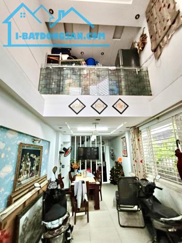 Giảm sâu, 5 Tầng, 50m2, 6Pn, gần hẻm xe hơi Lê Văn Sỹ_Trần Quang Diệu, Quận 3, 9.95 Tỷ