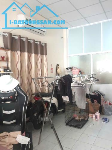 Bán nhà DT 49 m2 - Phú Nhuận, mua ở - Giá 6.9 T (TL).