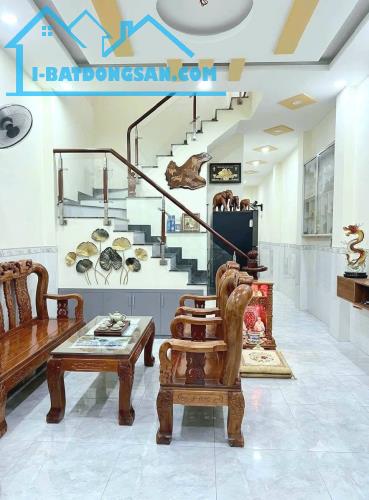 5,69 tỷ. 64m2, 3 Tầng, 3 P.Ngủ. Hoàn công. Hẻm xe tải Hiệp Bình Phước, Thủ Đức