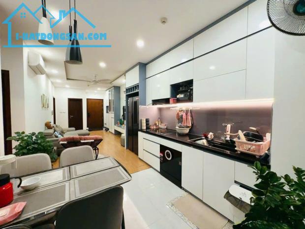 Chung cư Eco Lake view 32 đại từ bán căn 3 ngủ