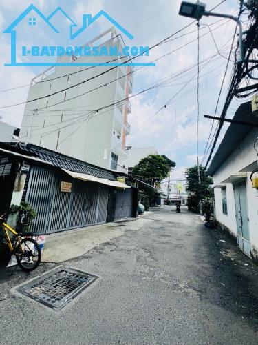 Bán nhà hẻm rộng 6m, 130m2 ngang đẹp 5,5m. 2 tầng chỉ 10,5 tỷ. Tại Gò Vấp
