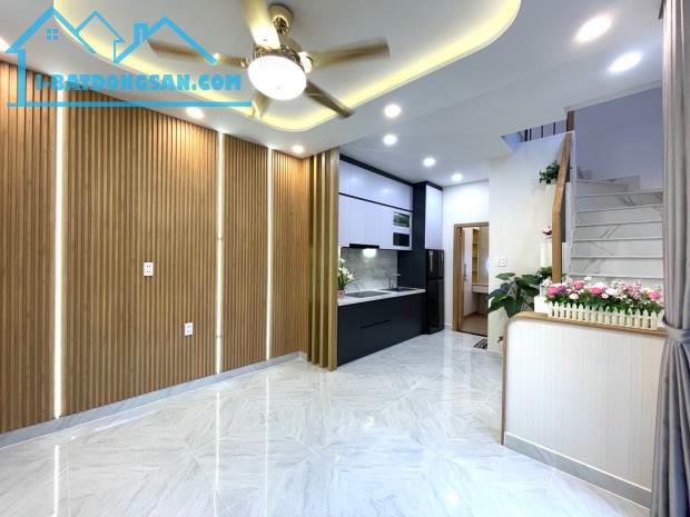 LÊN SÓNG NHÀ GỌN XINH CHO GIA ĐÌNH NHỎ 33m2 2L-HẺM 3 GÁC (XE NHỎ Ạ)-HUỲNH VĂN NGHỆ-TBÌNH