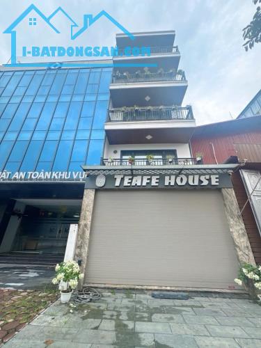Phúc Lợi 30 tỷ 100m mặt tiền 5m,thang máy, vỉa hè kinh doanh sầm uất