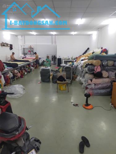 Bán gấp xưởng mới Tân Hương 150,4m 1 trệt 1 lầu + sân thượng 9,8 tỷ