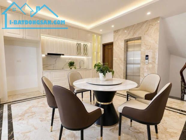 Bán Nhà Định Công- 25m Ra Ô Tô- 500m Ra Vành Đai 2.5- 33m2, 6T, Thang Máy, MT 5m- 8.4 Tỷ