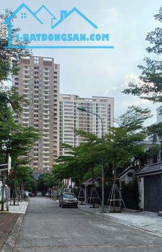 Bán gấp chỉ 23,28 tỷ- Biệt thự ĐTM Tân Tây Đô 210m2- 4T, nội thất đẹp