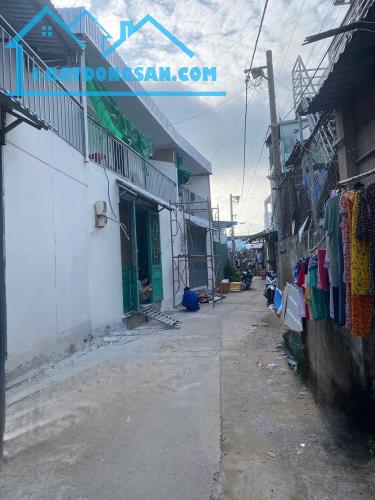 BÁN NHÀ CẤP 4 XINH XẮN VIEW BỜ SÔNG THAM LƯƠNG – GIÁ CỰC TỐT. LH:0903993987 – 0787002686.