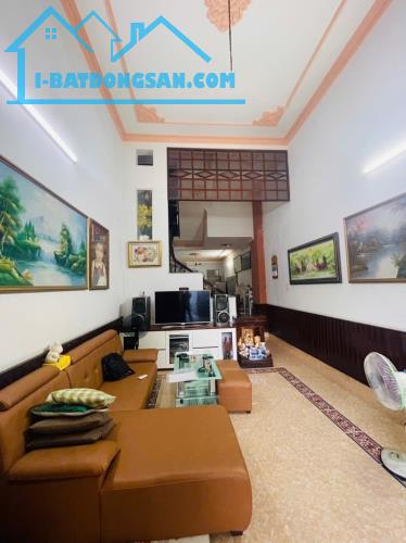 💋Tây Hoà - Phước Long A - 4 Lầu -💰9tỷ3 👉Mặt tiền đường 112 - Ngay Ga Phước Long